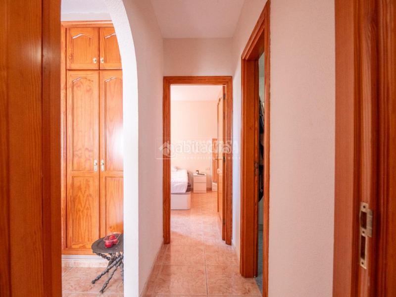Foto f1e27254-b333-44da-8bad-81d3515da355. Piso  en venta en Casco Urbano Adeje