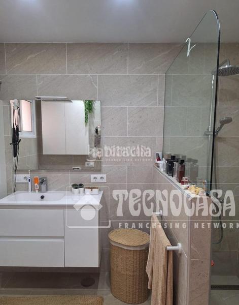 Foto 5113a7b0-7577-4f6e-b5e6-29aa13c07636. Pis a San Eugenio Alto Adeje