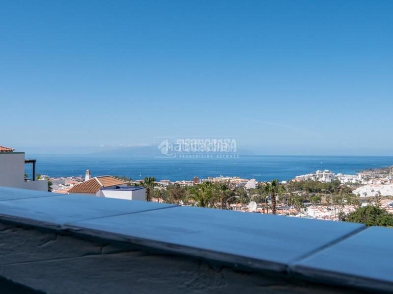 Foto 9e0c430e-c85e-4792-8338-10cecc9889b9. Estudio piso en venta en San Eugenio Alto Adeje