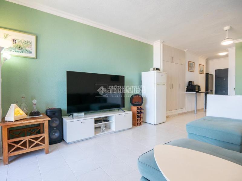 Foto dc725301-b0d1-4670-ac01-22e3bed98a60. Estudio piso en venta en San Eugenio Alto Adeje