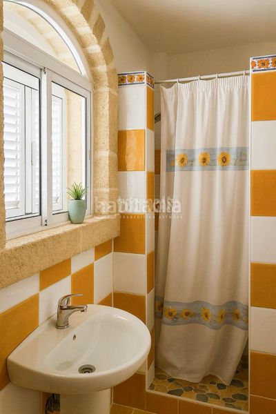 Foto 2dbd57f8-eb0d-4f81-9c66-e417865f8fce. Masia amb aparcament a Casco Urbano Adeje