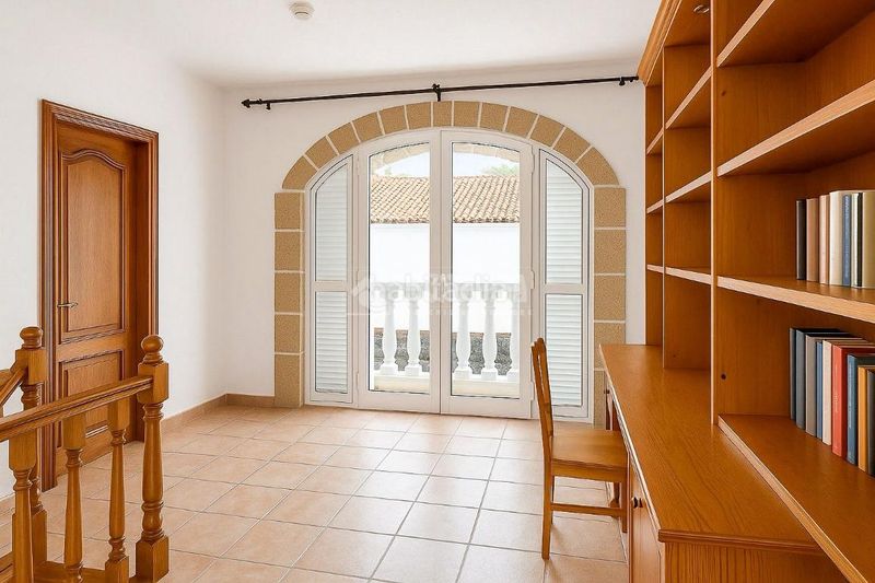 Foto 3c77e499-3012-4fee-adb5-b69df89d9970. Masia amb aparcament a Casco Urbano Adeje