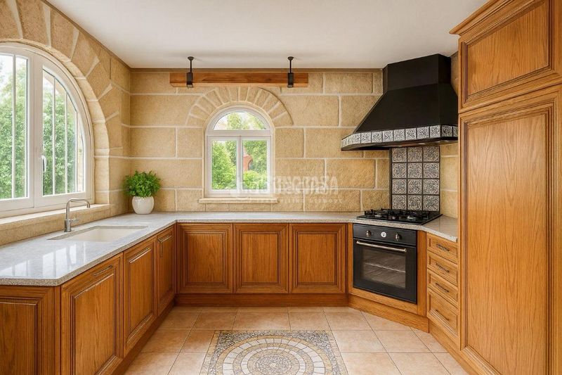 Foto b54b4eed-2dda-424c-bb0e-e7ea6f5972ad. Masia amb aparcament a Casco Urbano Adeje