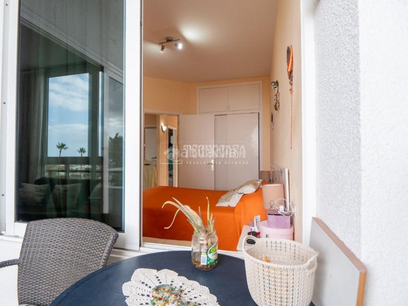 Foto 0d6d621e-9706-4605-ac7c-09577ac5a4a2. Piso  en venta en Playa de las Américas Adeje