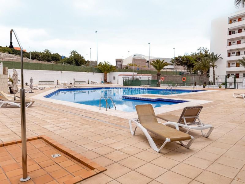 Foto 521cc8e1-a38a-452e-87e5-649158d918ff. Piso  en venta en Playa de las Américas Adeje