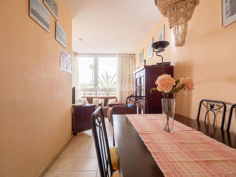 Foto b17b2d57-ea1b-40b8-bc20-f9756baee72b. Piso  en venta en Playa de las Américas Adeje