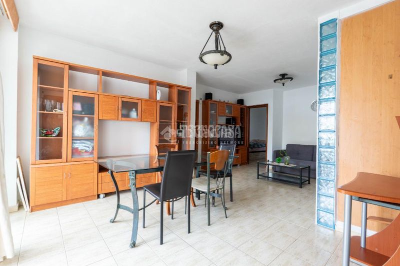 Foto ee2087b9-ebec-4059-b659-af4c62a71f23. Pis amb aparcament a Playa Fañabé Alto Adeje