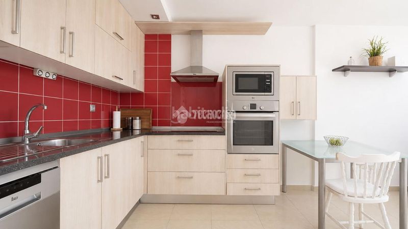 Foto ad2aeb29-a46b-457e-a770-6a7b2eac9e08. Piso  en venta en San Eugenio Alto Adeje