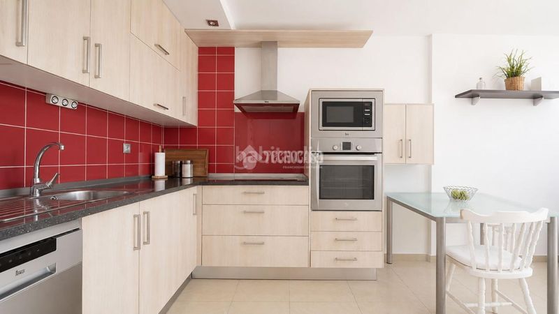Foto ed2712ed-1291-4103-8e01-2e31353df098. Piso  en venta en San Eugenio Alto Adeje