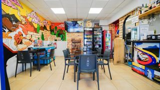 Local Comercial a Casco Urbano. Traspaso en venta en adeje