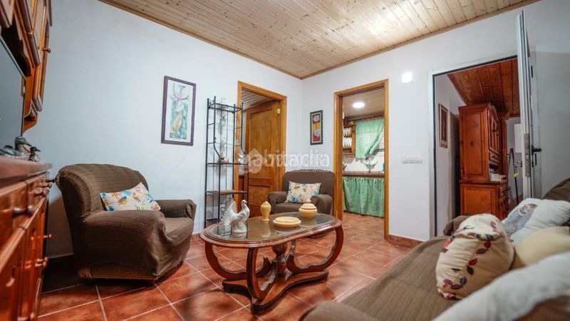 Foto e12192ee-d797-49c7-9d22-273c38f5adfb. Masia a Agulo