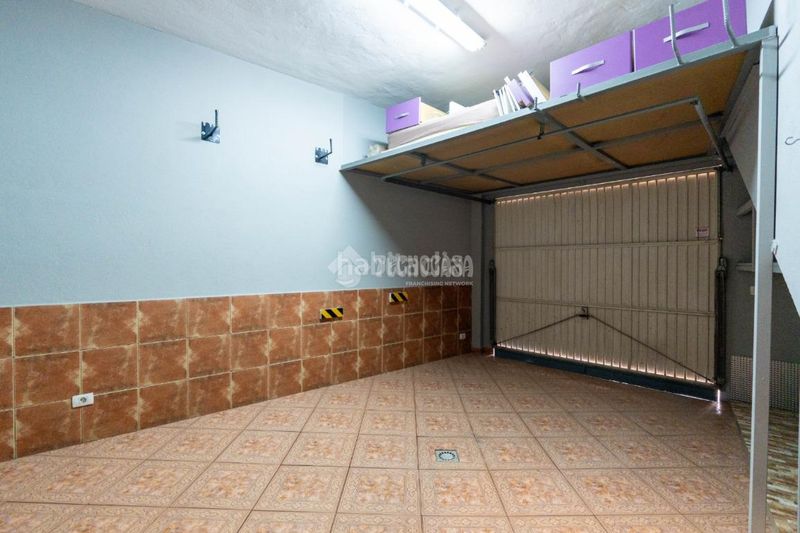 Foto 17f27b05-041d-4843-9311-ab4d45430a07. Casa aparellada a Casco Urbano Adeje