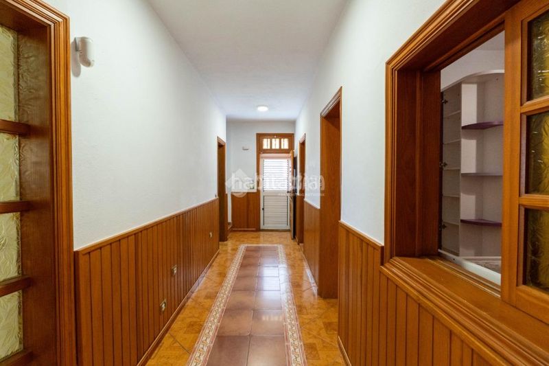 Foto b9d578c2-9731-4059-ba5d-4f576c8a5c77. Casa aparellada a Casco Urbano Adeje