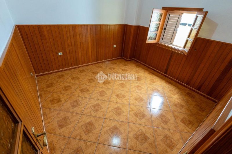 Foto c776f906-7c81-4066-be55-dec1dcfa340f. Casa aparellada a Casco Urbano Adeje