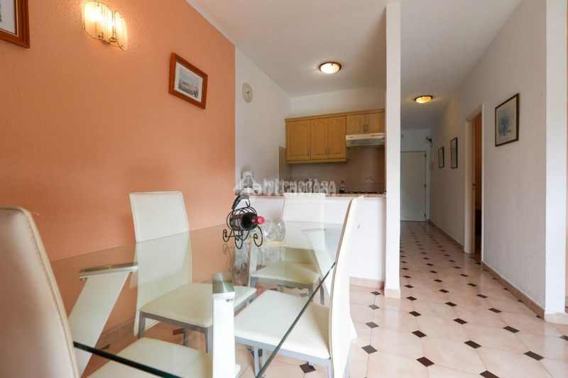 Foto 72656998-00be-4fde-896d-cfe2207f6e1e. Piso  en venta en San Eugenio Alto Adeje