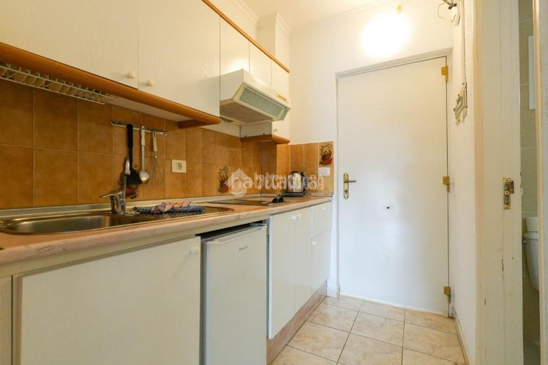 Foto b35493e4-a36a-49e6-a4fb-6eb5ab25e118. Estudio piso en venta en San Eugenio Alto Adeje