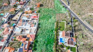 Finca rústica a La Quinta - Taucho. Terrenos en venta en adeje