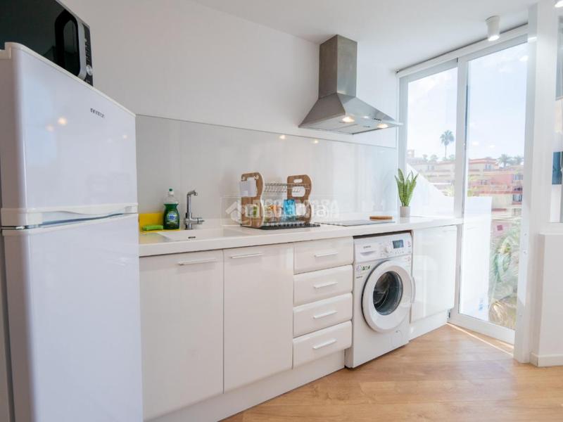 Foto a5cfb95a-fbaf-427a-ad7a-790e8e6c3950. Dúplex piso en venta en Torviscas Centro y Alto Adeje