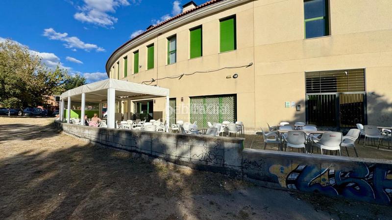 Foto 4b1aee52-a58d-423d-951a-5d05e5d7fc5f. Locale commerciale con riscaldamento in Colegios Moralzarzal