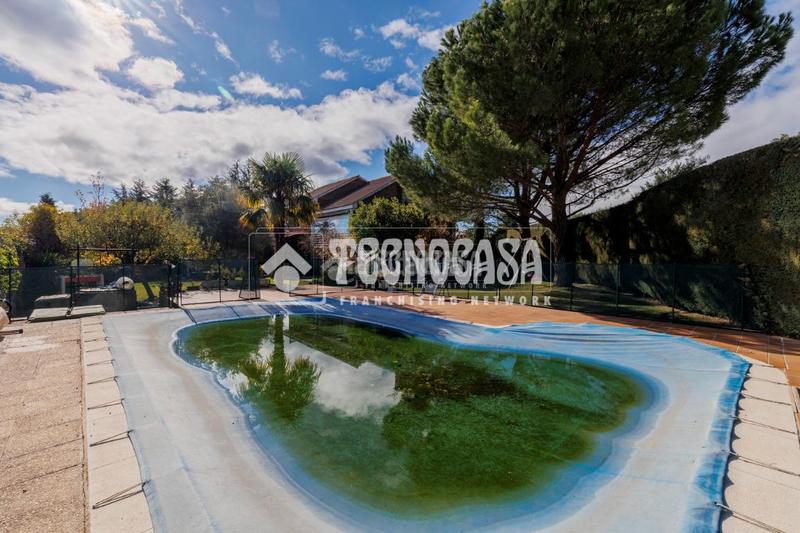 Foto 61a4b5c3-1735-4a2e-a3ad-42b75af5591e. Casa  en venta en el boalo en Cerceda