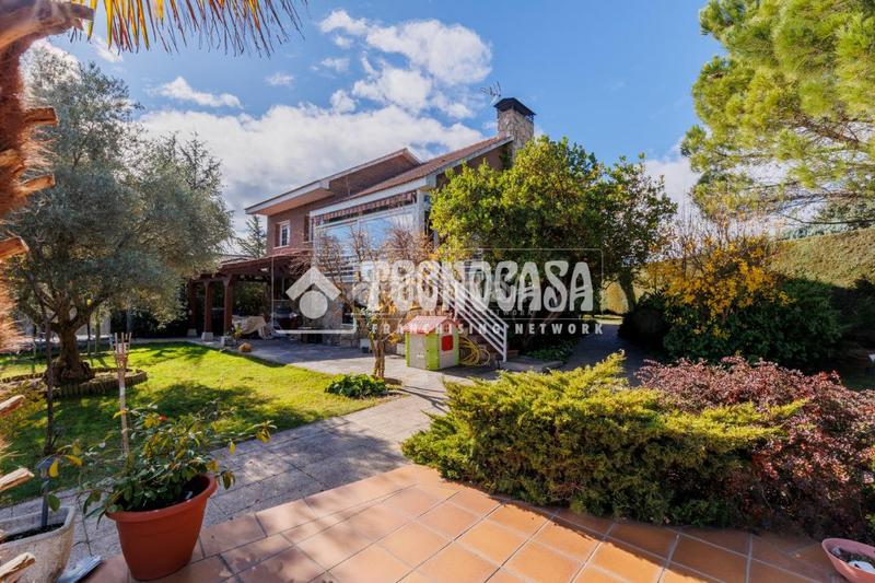 Foto fe85315e-928e-46ae-899e-c55aeca04854. Casa  en venta en el boalo en Cerceda