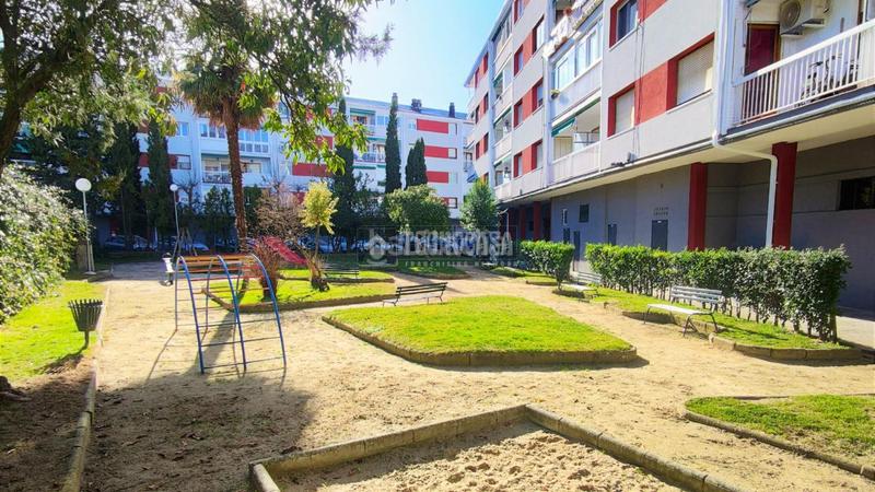 Foto 8307c2a0-5e07-4fdd-9d11-7cf8852a9336. Pis amb piscina a Colegios Moralzarzal