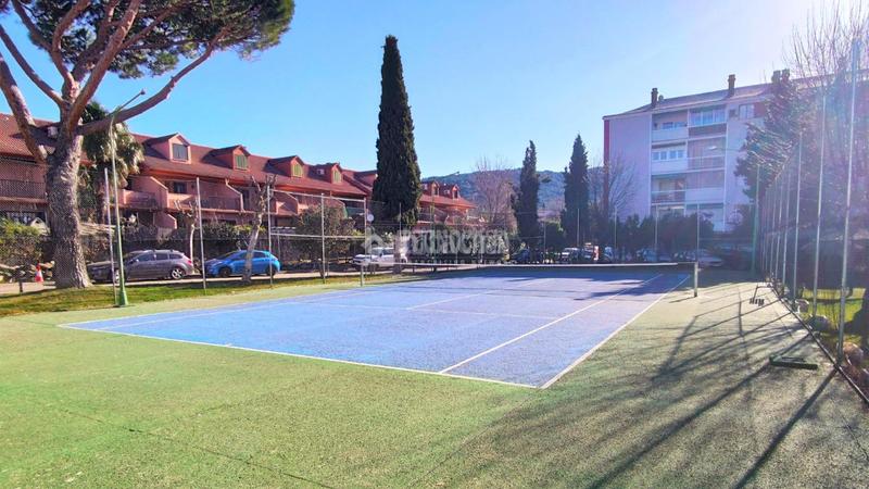 Foto d0734e07-b1ab-4073-93c4-dab11f1286dc. Pis amb piscina a Colegios Moralzarzal