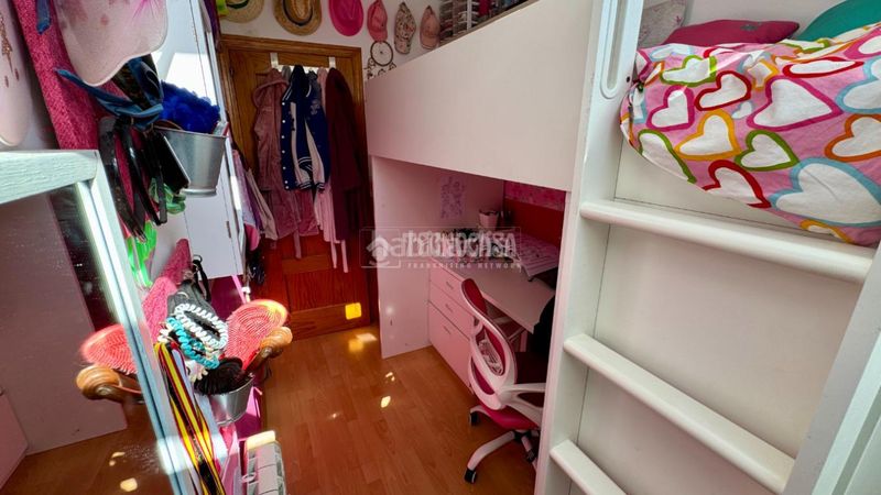 Foto 35a989c4-98ca-44c1-afa7-c4e8b5555a01. Pis amb calefacció aparcament a Alpedrete