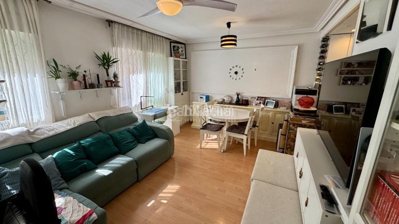 Foto ef8ba5a0-93a3-41ea-b680-f60cf6cfc72c. Pis amb calefacció aparcament a Alpedrete