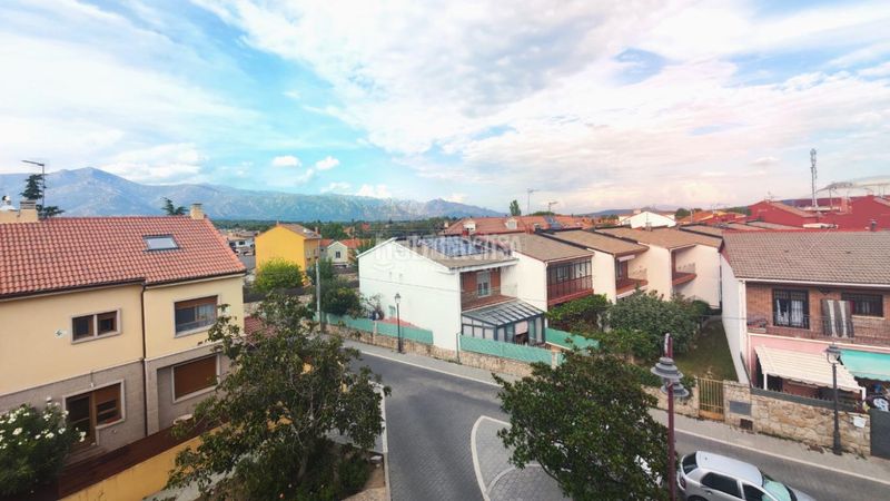 Foto d1e49473-fdba-4e26-9bc0-6fecd5b7d890. Pis amb calefacció aparcament a Centro Moralzarzal