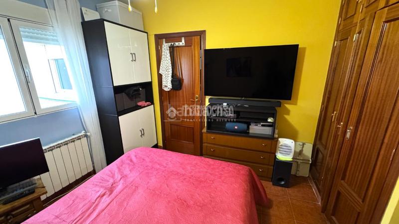 Foto 5a44f320-2322-4198-8be8-8e6ad5f731b6. Etagenwohnung mit heizung in Centro Moralzarzal