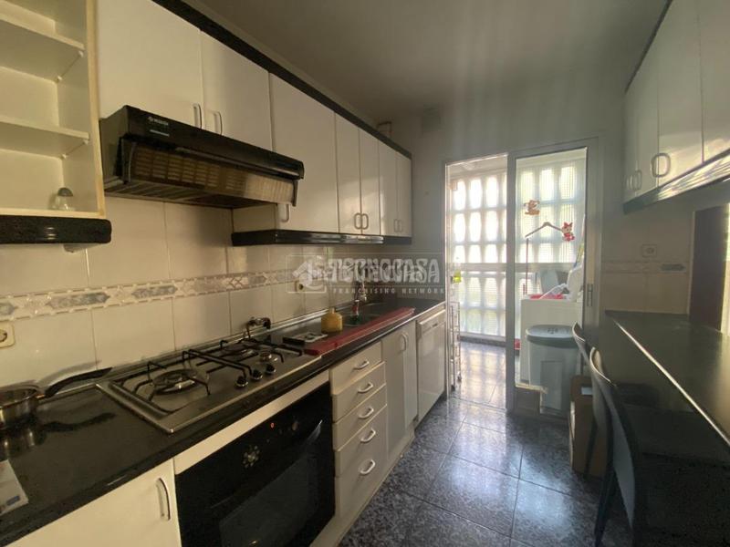 Foto 17db3589-6ebc-47bf-a540-f559396e9de4. Etagenwohnung mit heizung in Las Águilas Madrid