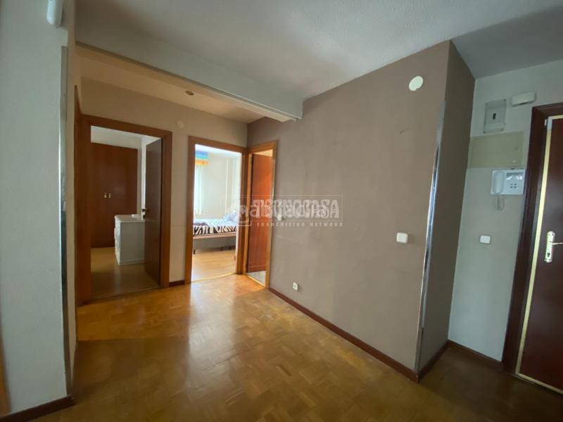 Foto 49d174c8-87cc-408f-a370-6298ac0cb52a. Etagenwohnung mit heizung in Las Águilas Madrid