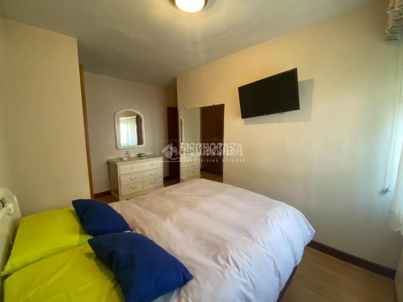 Foto 77b7b519-61da-4ce5-8c6b-a7a5485af2aa. Etagenwohnung mit heizung in Las Águilas Madrid