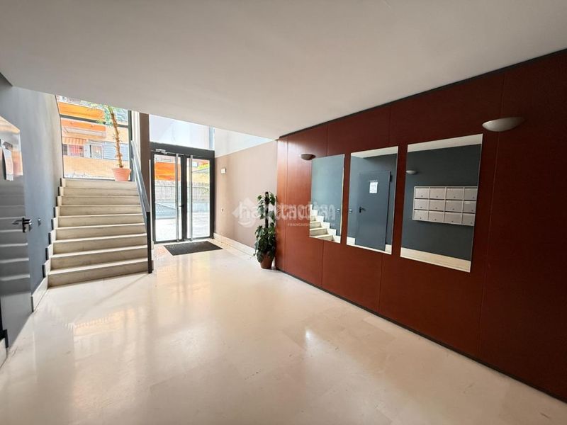 Foto 59830b12-cb4d-4162-8176-b3d665800c30. Pis amb calefacció aparcament piscina a Cuatro Vientos Madrid