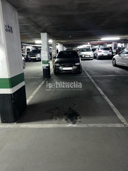 Foto aca9b827-864b-470c-8822-9d3c4f394fb9. Parking coche boxplaza de garaje en venta en Las Águilas Madrid