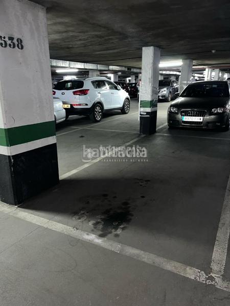 Foto fb4ef24c-f78c-4533-ad65-4d918c58ba3f. Parking coche boxplaza de garaje en venta en Las Águilas Madrid