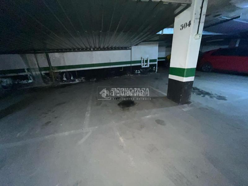 Foto a387e496-4149-4253-9ae6-7de46a9dc690. Aparcament cotxe a Las Águilas Madrid