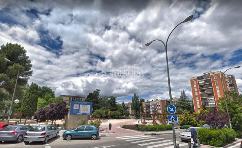 Foto ff031650-3765-4d64-996e-0a9d1e597168. Aparcament cotxe a Las Águilas Madrid