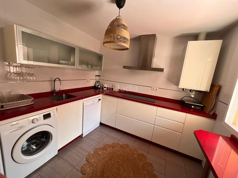 Foto 668f1282-c0f1-4f2c-b73c-068a8adaabc1. Alquiler casa en Benajarafe - calle escribano 28 vive junto al mar en este precioso adosado !. en Benajarafe