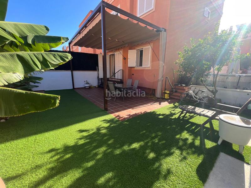 Foto 8fd76a54-3020-4d65-b6e2-234fa4ba031a. Alquiler casa en Benajarafe - calle escribano 28 vive junto al mar en este precioso adosado !. en Benajarafe