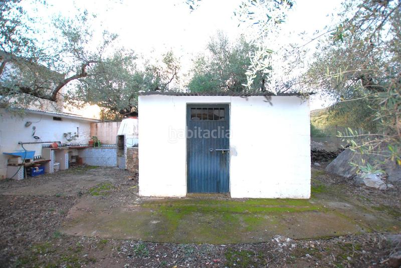 Foto 122d9960-7b60-4135-a3a3-10b27c4fae8d. Haus mit parking in Periana