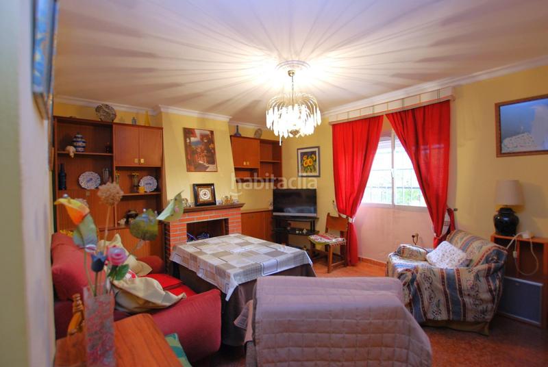 Foto 73076b9a-55f6-4303-9f51-d9b3492fd6b7. Haus mit parking in Periana