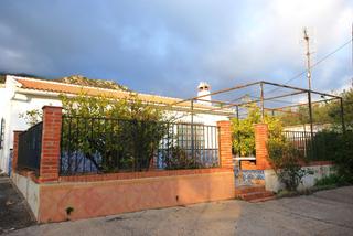 Haus  Periana - mondron - aldea. Vive la tranquilidad de mondrón! finca rústica con historia.