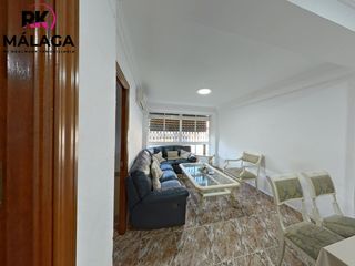 Etagenwohnung  Málaga - cl martin aldehuela. Luminoso piso de 2 dormitorios en ciudad jardín málaga  ideal pa