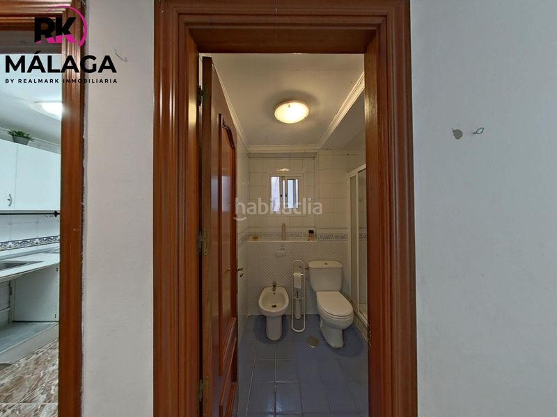 Foto d8f3ed82-c352-44e0-b8f2-61b1c723b4e2. Pis a Barrio de Ciudad Jardín Málaga