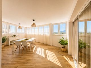 Pis a Alhaurín de la torre - av portales del peñon 3. Amplitud y tranquilidad con conexión directa a málaga vivienda c