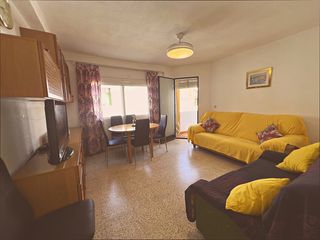 Flat  San luis de sabinillas - cl juan de la rosa 7. ? a dos pasos del mar  piso de 3 habitaciones en san luis de sab