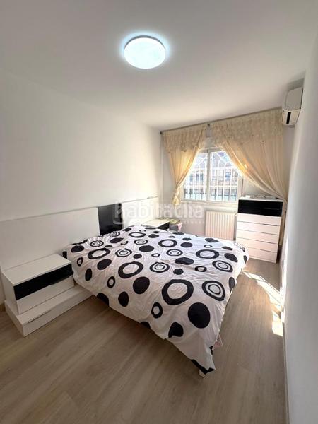Foto b952e1eb-d7e1-4563-94c6-f1e67e8e245f. Casa pareada casa en venta en Fuentebella-San Fermín-El Leguario Parla