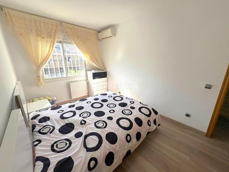 Foto c60e3c8b-892e-4794-9771-085ff6b56f19. Casa pareada casa en venta en Fuentebella-San Fermín-El Leguario Parla
